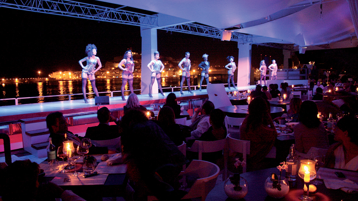 Lío Ibiza – Original Cabaret & Dinner Show