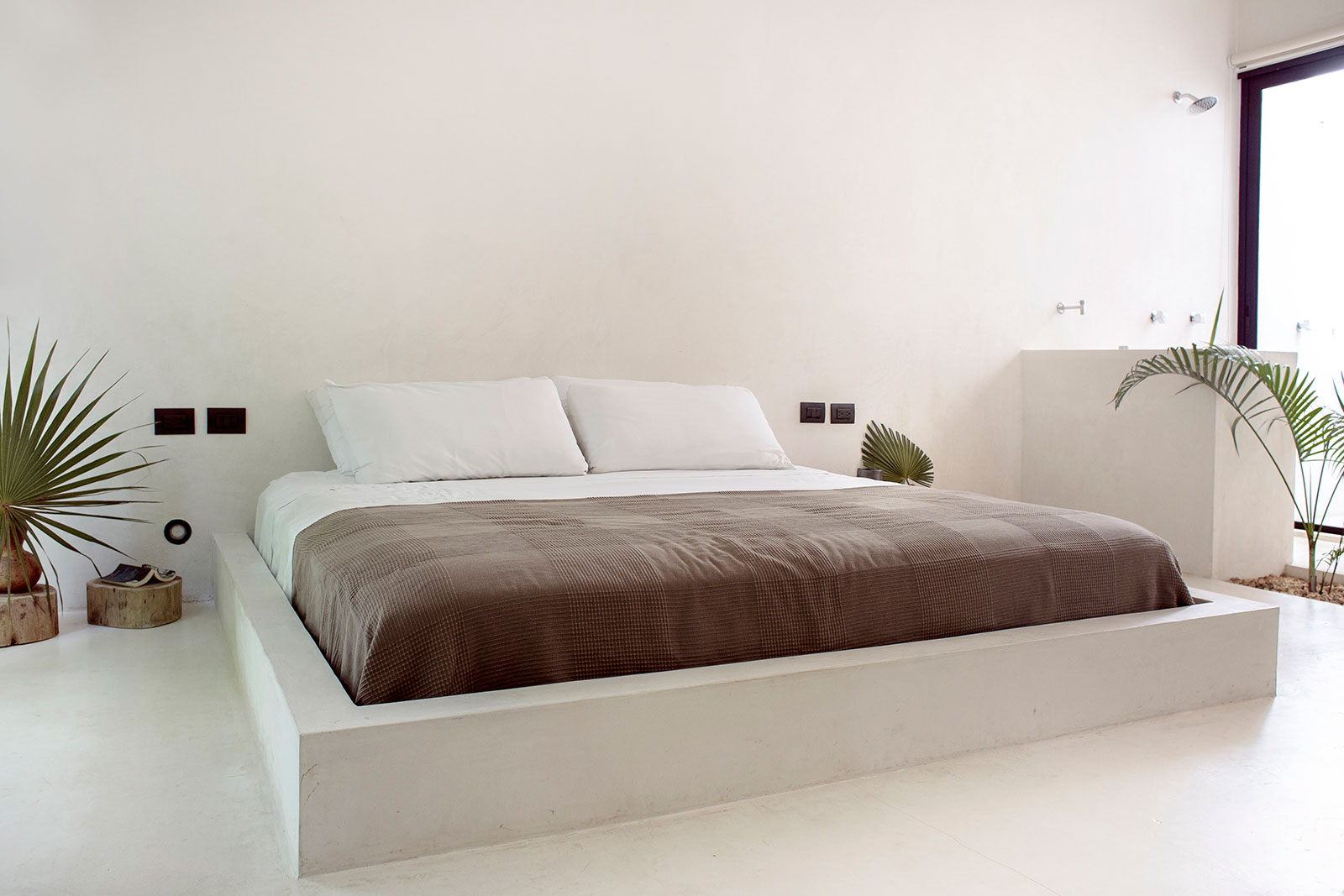 minimalistic bedroom villa tulum
